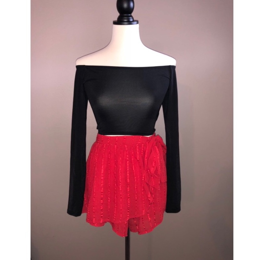 Red Peppermayo shorts/skort NWT